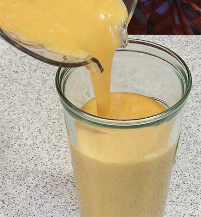 Banana, Pear & Carrot smoothie